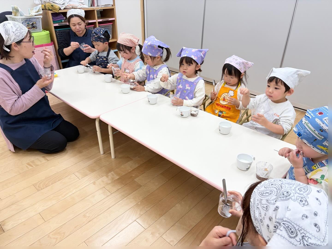 あいみー梶ヶ谷保育園 食育~パフェ作り~