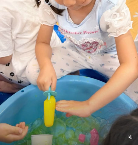 あいみー南加瀬保育園 感触あそび