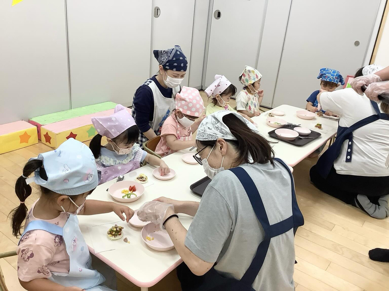 あいみー梶ヶ谷保育園 食育〜ピザ作り〜