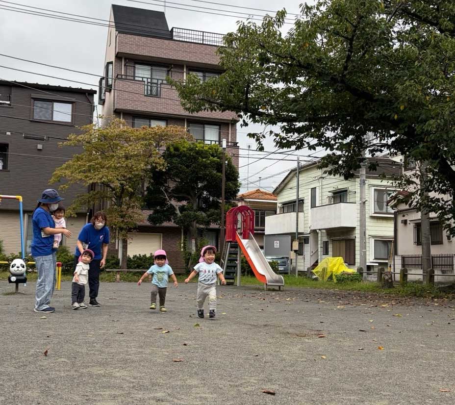 BabyインターナショナルあいみーBelle鹿島田保育園 運動会!